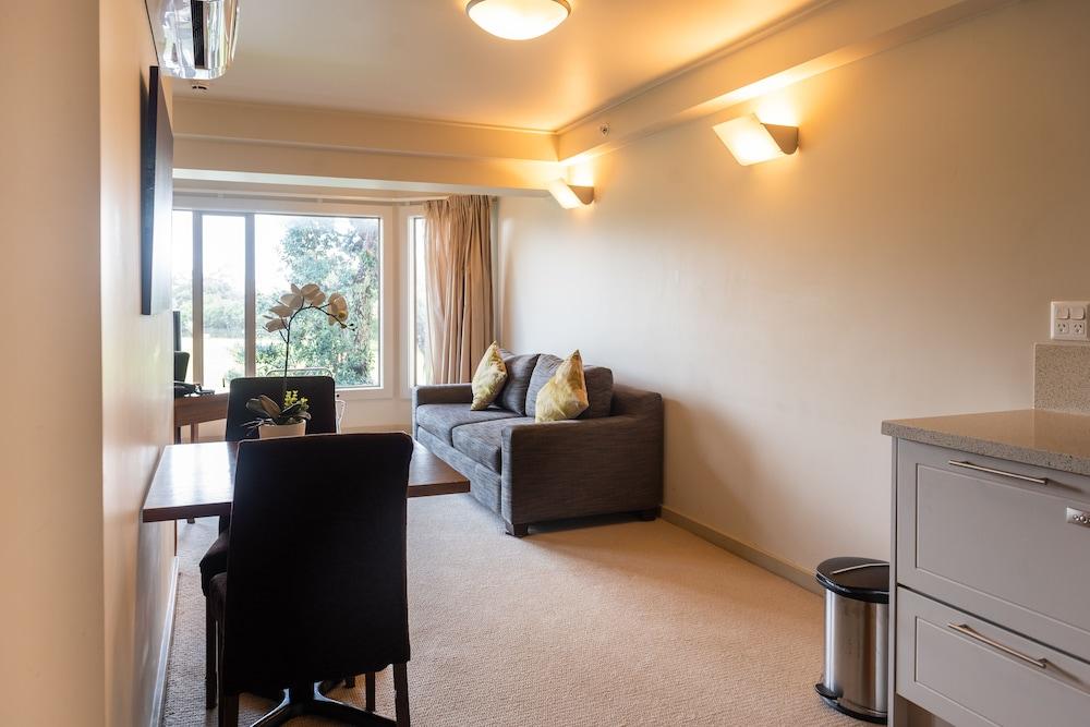 Vr Takapuna Auckland Kültér fotó A typical apartment at the University of Canterbury