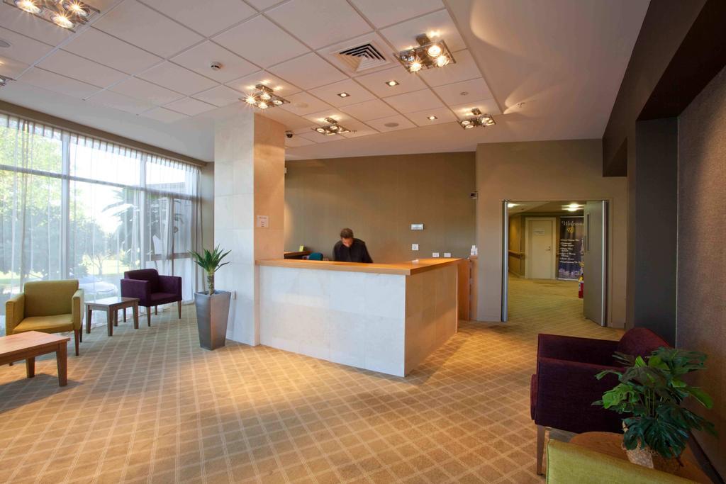 Vr Takapuna Auckland Kültér fotó Reception area
